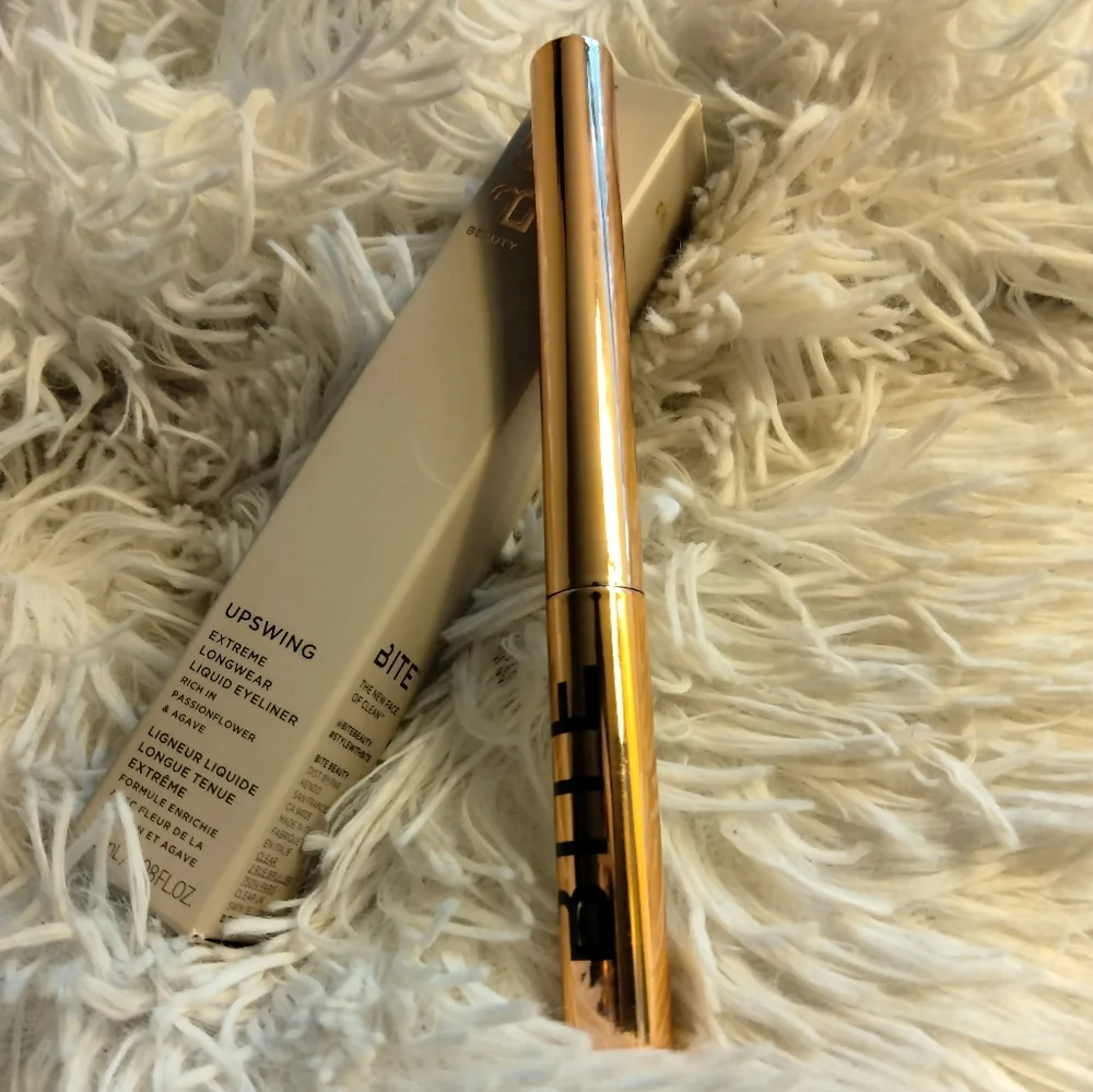 🆕 Bite Beauty Upswing Extreme Longwear Liquid Eyeliner 🆕